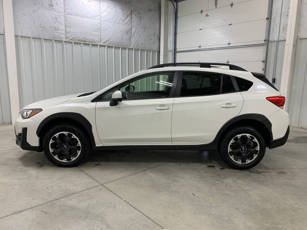 Used 2021 Subaru Crosstrek 2.0i Premium image 19