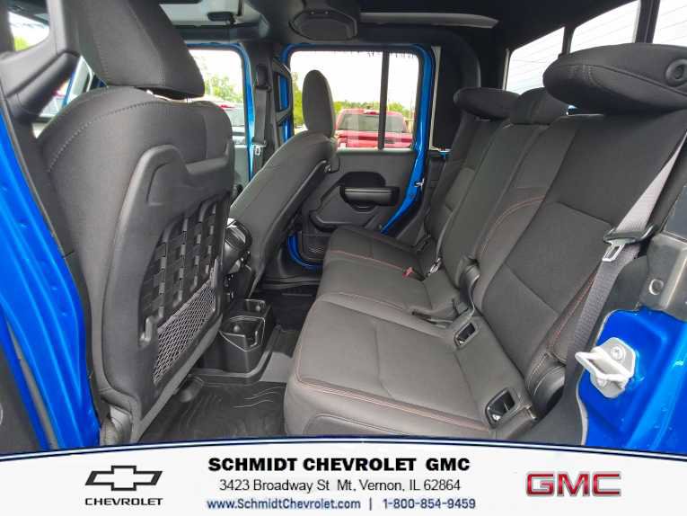 Used 2020 Jeep Gladiator Rubicon w/ Trailer Tow Package image 10