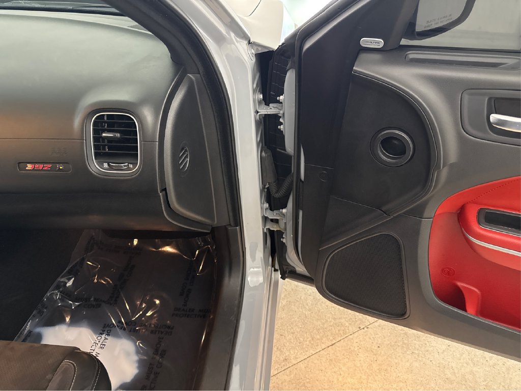 Used 2022 Dodge Charger Scat Pack RWD image 40