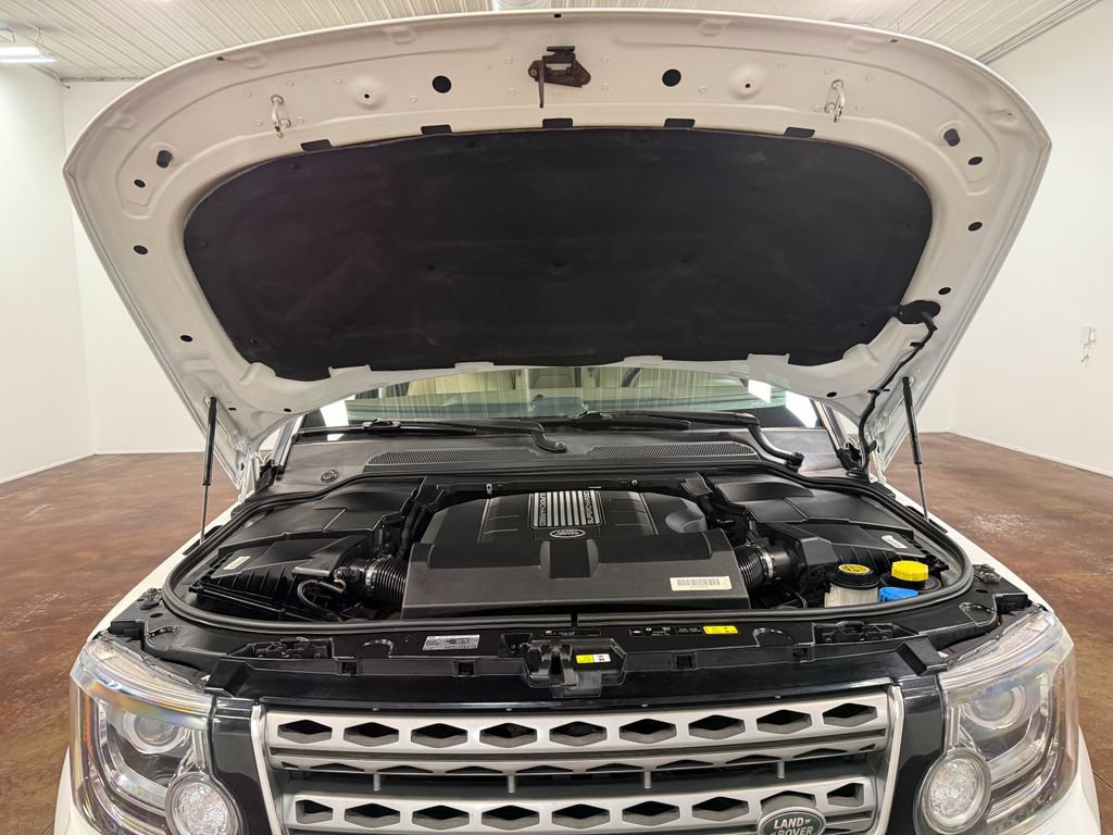 Used 2016 Land Rover LR4 HSE AWD/4WD image 19