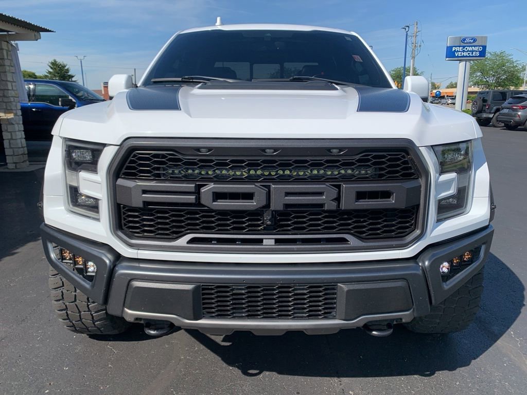 Used 2019 Ford F150 Raptor w/ Equipment Group 802A Luxury AWD/4WD image 10