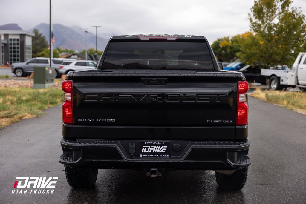 Used 2022 Chevrolet Silverado 1500 Custom image 11