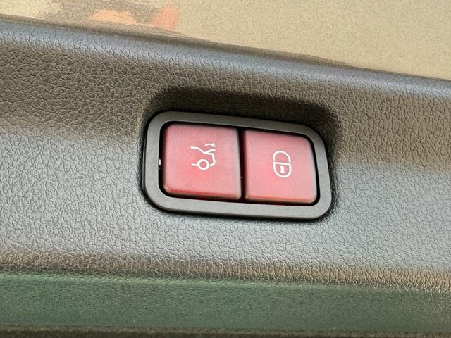 New 2024 Mercedes-Benz EQE 350+ 4MATIC Sedan image 38