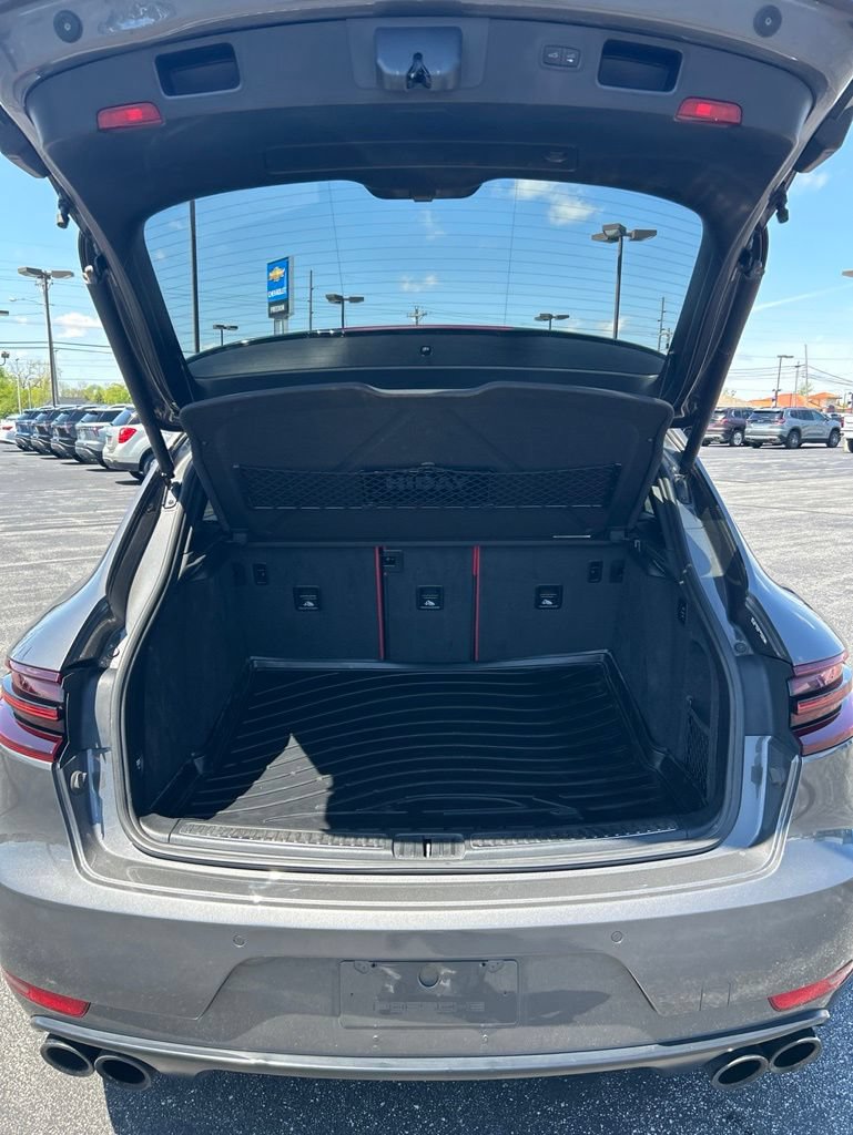 Used 2017 Porsche Macan GTS AWD/4WD image 13