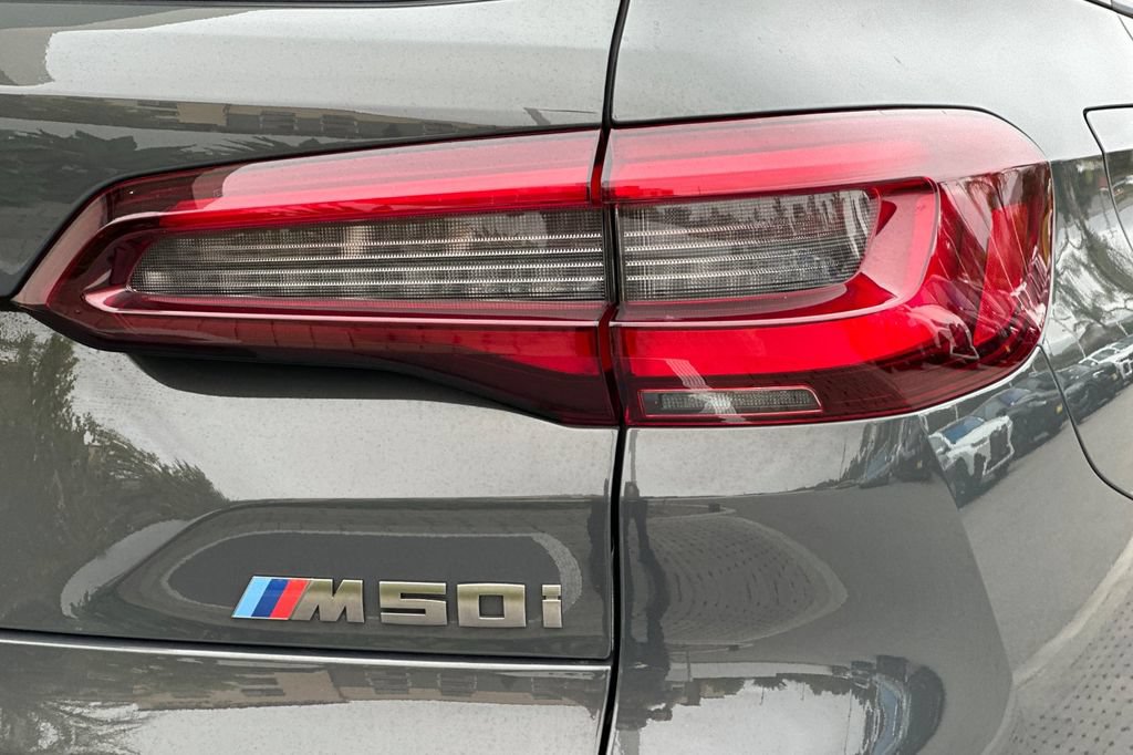 Used 2023 BMW X5 M50i w/ Executive Package AWD/4WD image 34