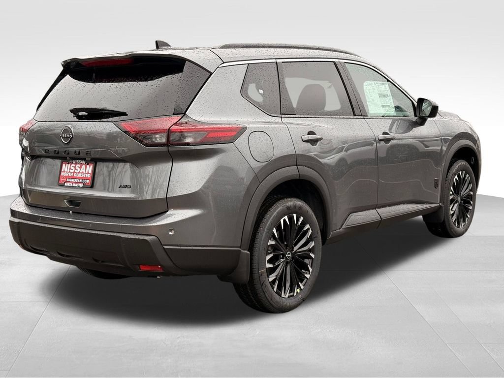 New 2026 Nissan Rogue Dark Armor AWD/4WD image 3