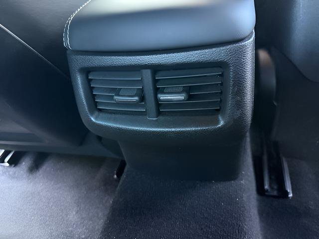 Used 2021 Dodge Challenger SRT Hellcat Redeye image 21
