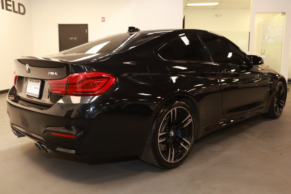 Used 2019 BMW M4 Coupe w/ Executive Package image 7