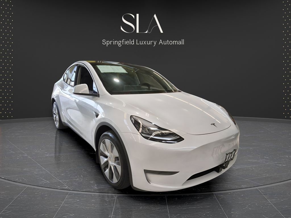 Used 2023 Tesla Model Y Performance image 1