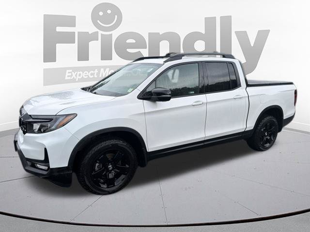 Used 2025 Honda Ridgeline Black Edition image 2