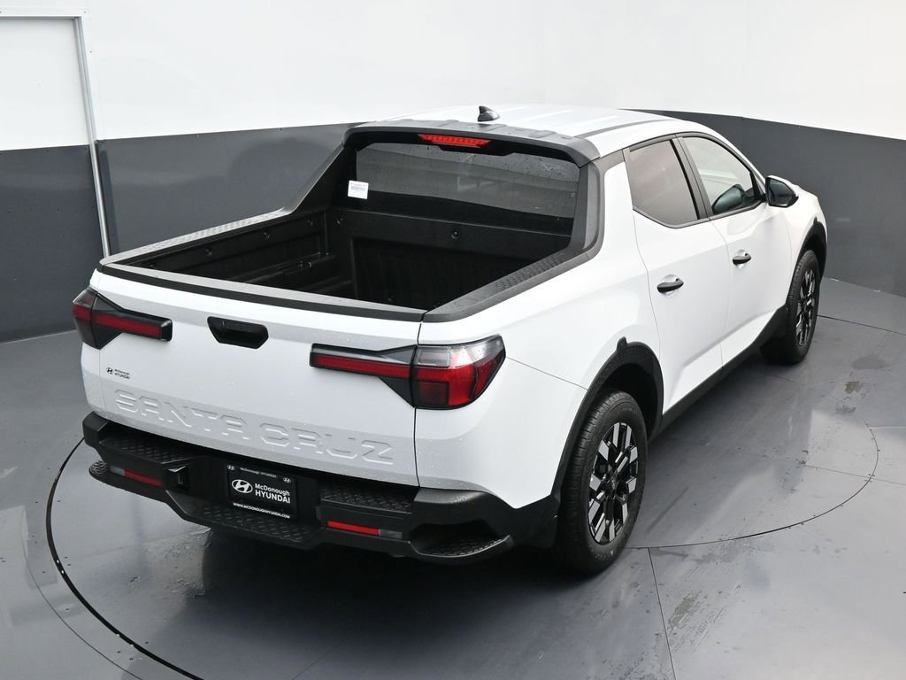 Certified 2025 Hyundai Santa Cruz SE image 16