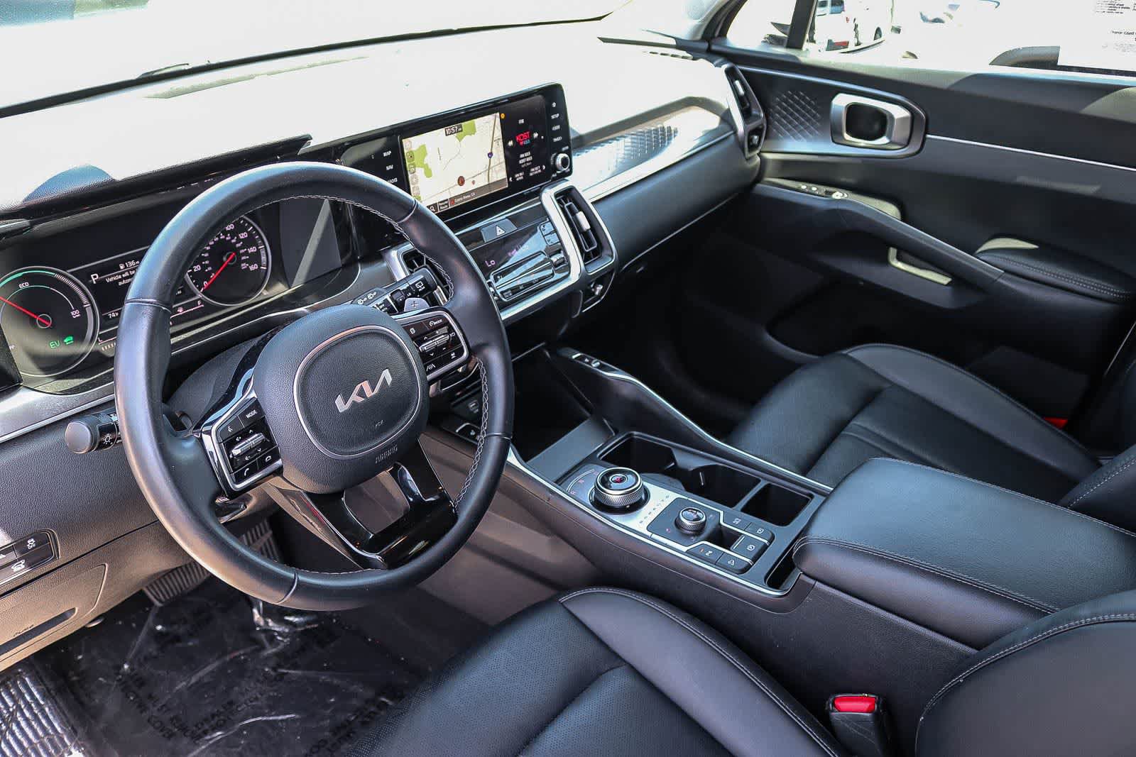 Used 2023 Kia Sorento EX AWD/4WD image 17