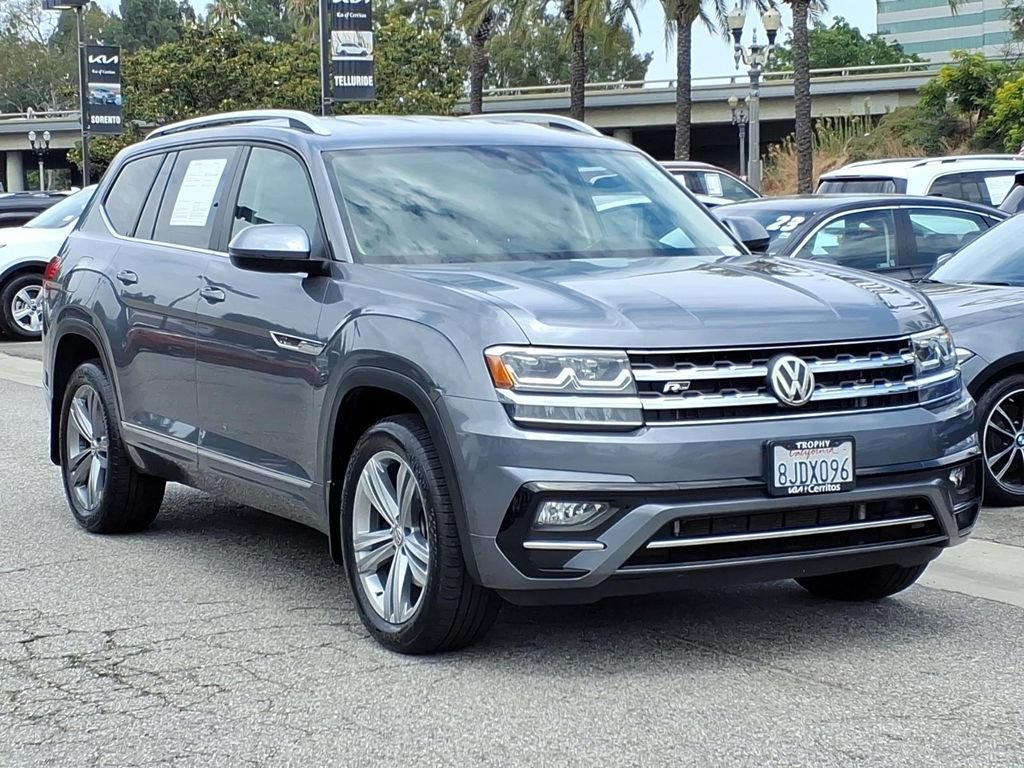 Used 2019 Volkswagen Atlas SE w/ Towing Package AWD/4WD image 3
