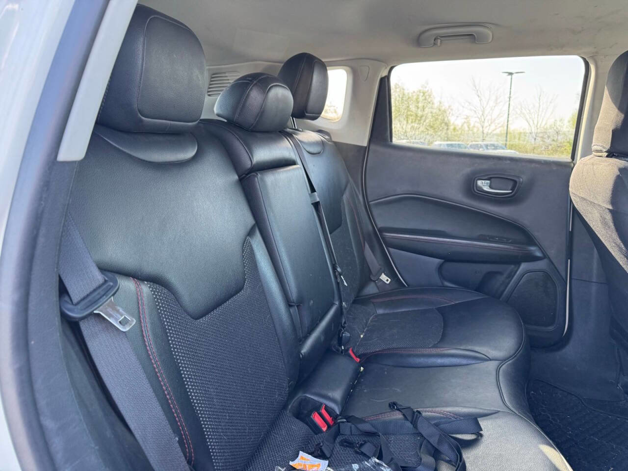 Used 2020 Jeep Compass Trailhawk AWD/4WD image 14