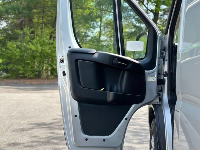 New 2026 RAM ProMaster 3500 w/ Quick Order Package 22G SLT FWD image 9