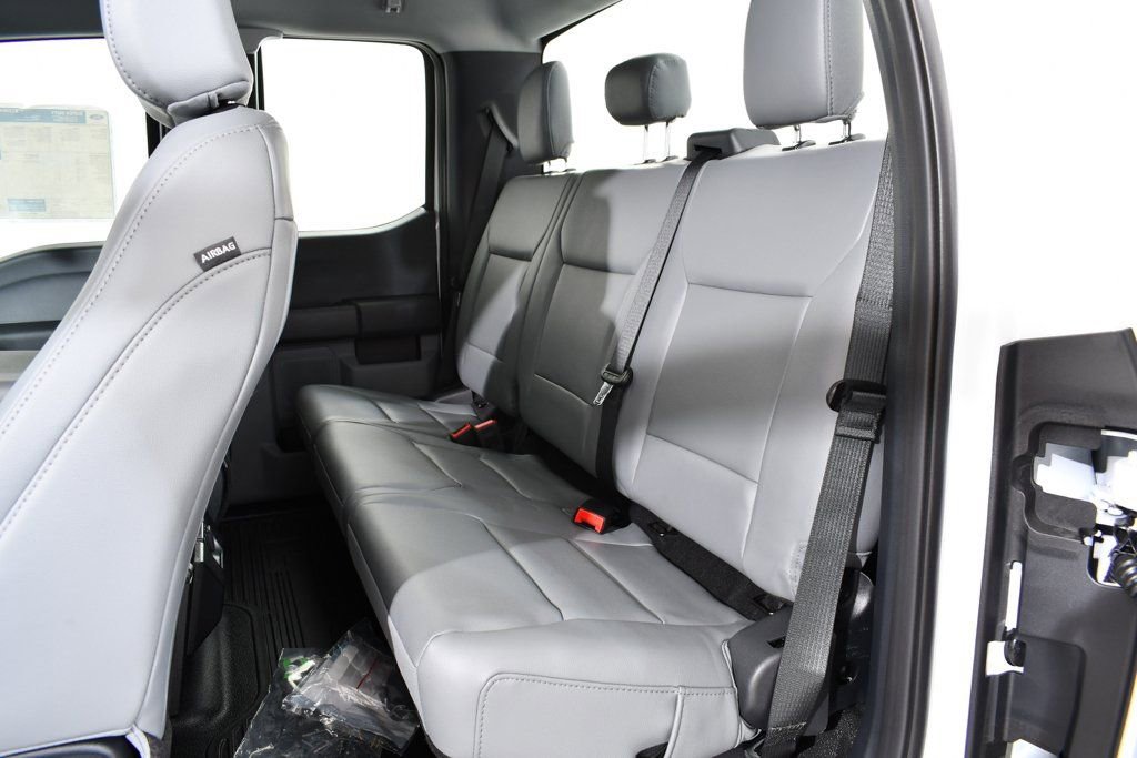 New 2025 Ford F350 XL w/ XL Chrome Package image 16