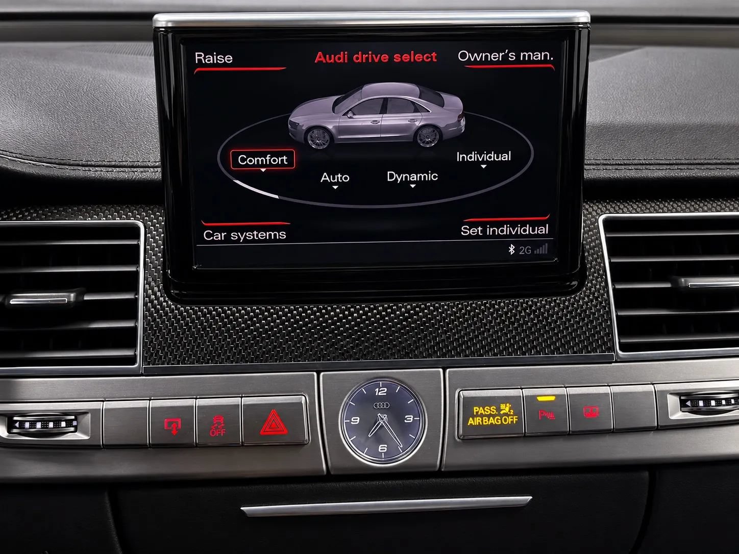Used 2013 Audi S8 AWD/4WD image 41