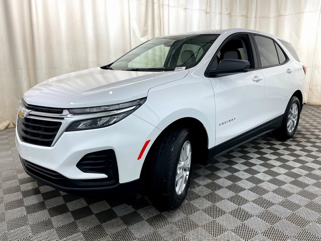 Certified 2024 Chevrolet Equinox LS w/ LS Convenience Package image 13