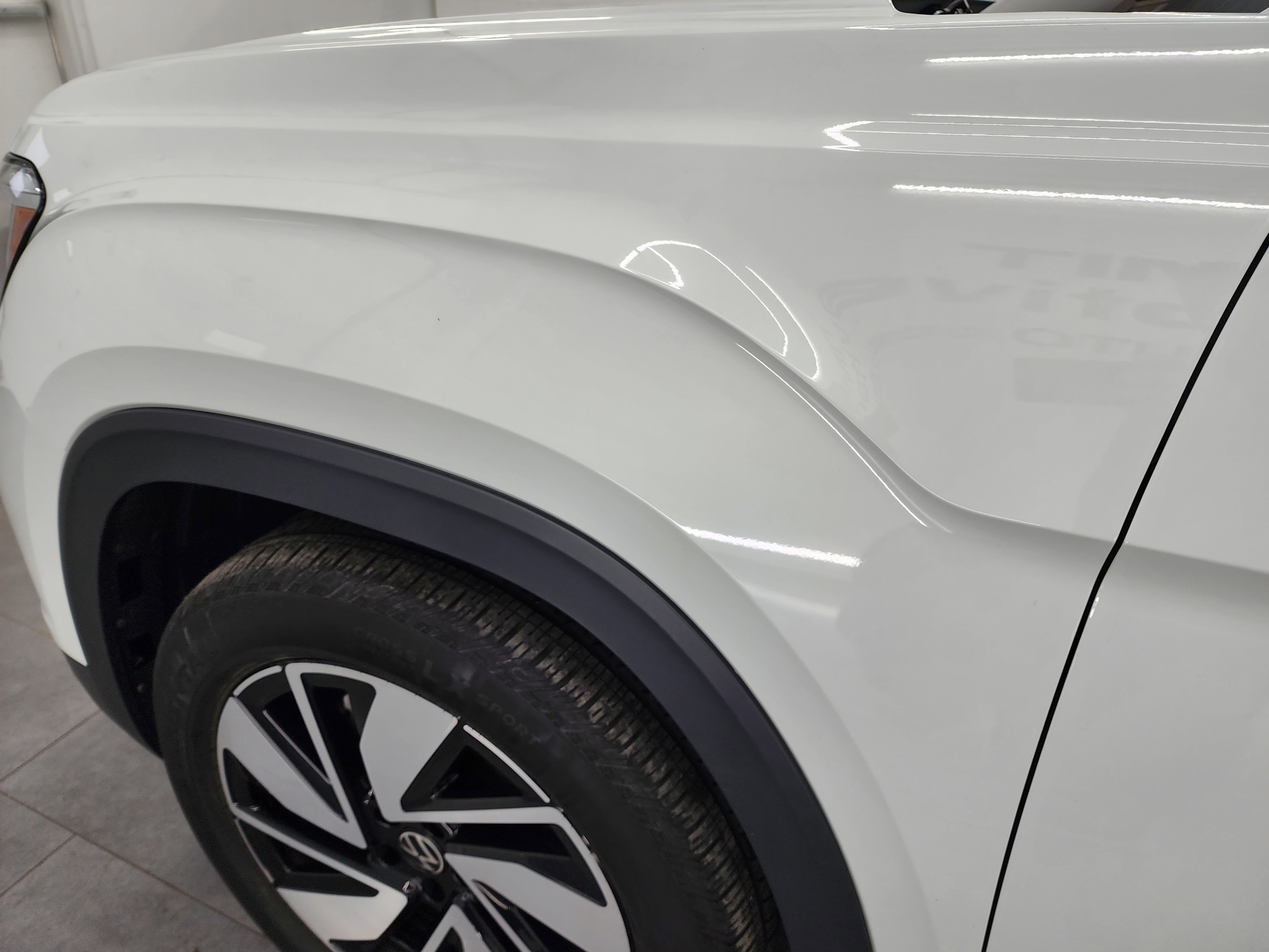 Used 2025 Volkswagen Atlas SE image 33