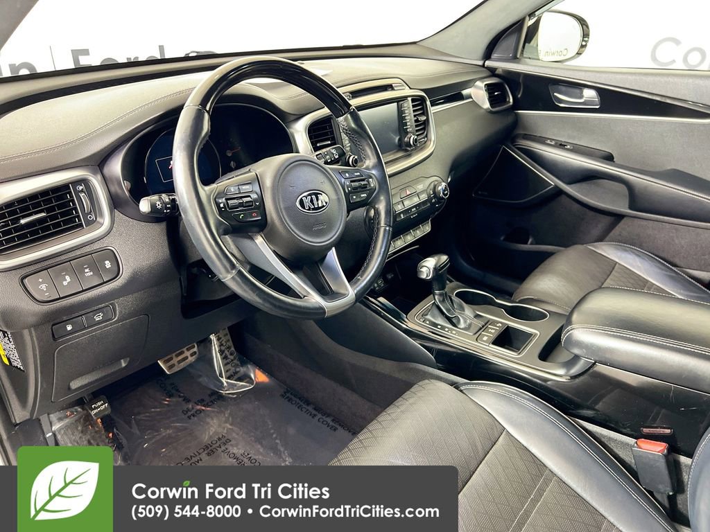 Used 2016 Kia Sorento SX AWD/4WD image 3