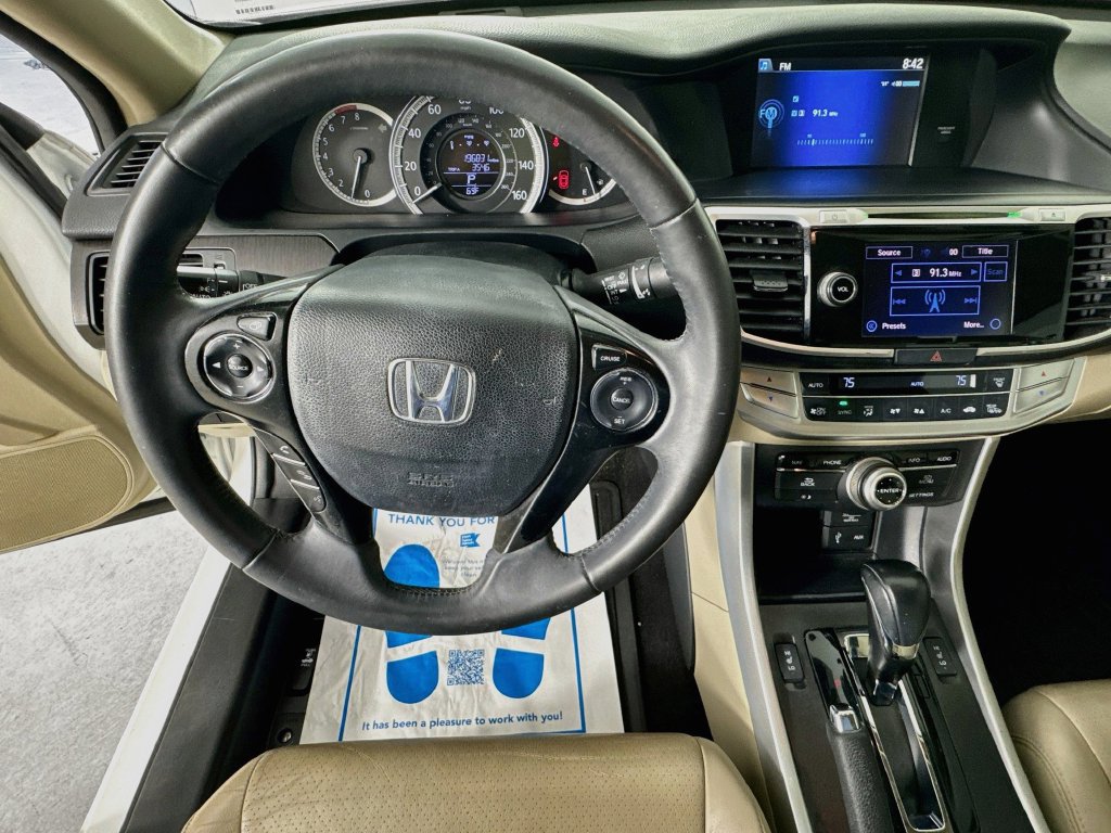 Used 2015 Honda Accord EX-L image 12