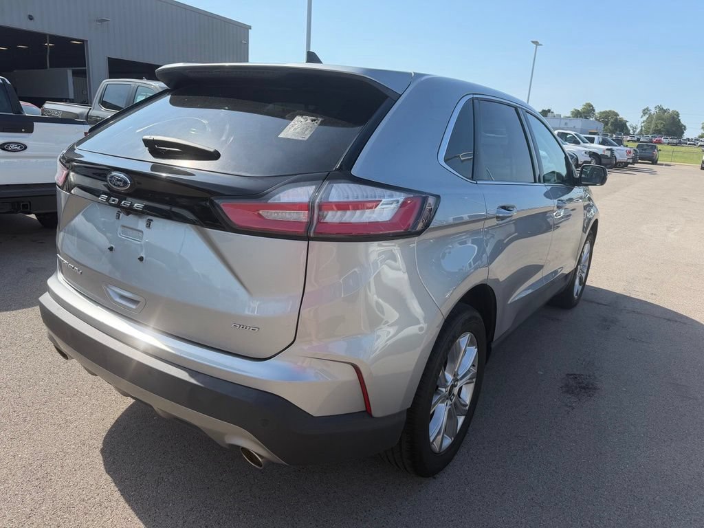 Used 2023 Ford Edge Titanium AWD/4WD image 21