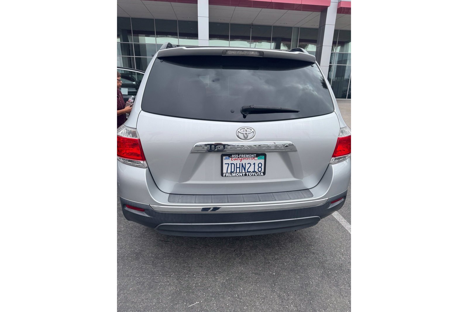 Used 2013 Toyota Highlander Plus FWD image 5