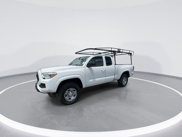 Used 2023 Toyota Tacoma SR RWD image 4