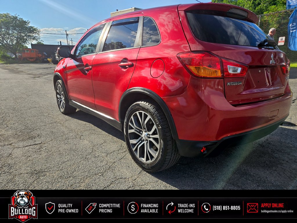 Used 2017 Mitsubishi Outlander Sport ES AWD/4WD image 2