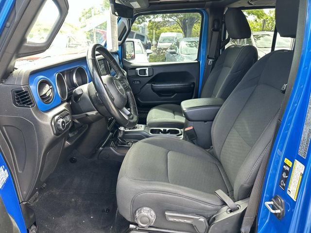 Certified 2022 Jeep Wrangler Unlimited Sport w/ Sun And Sound Package AWD/4WD image 19