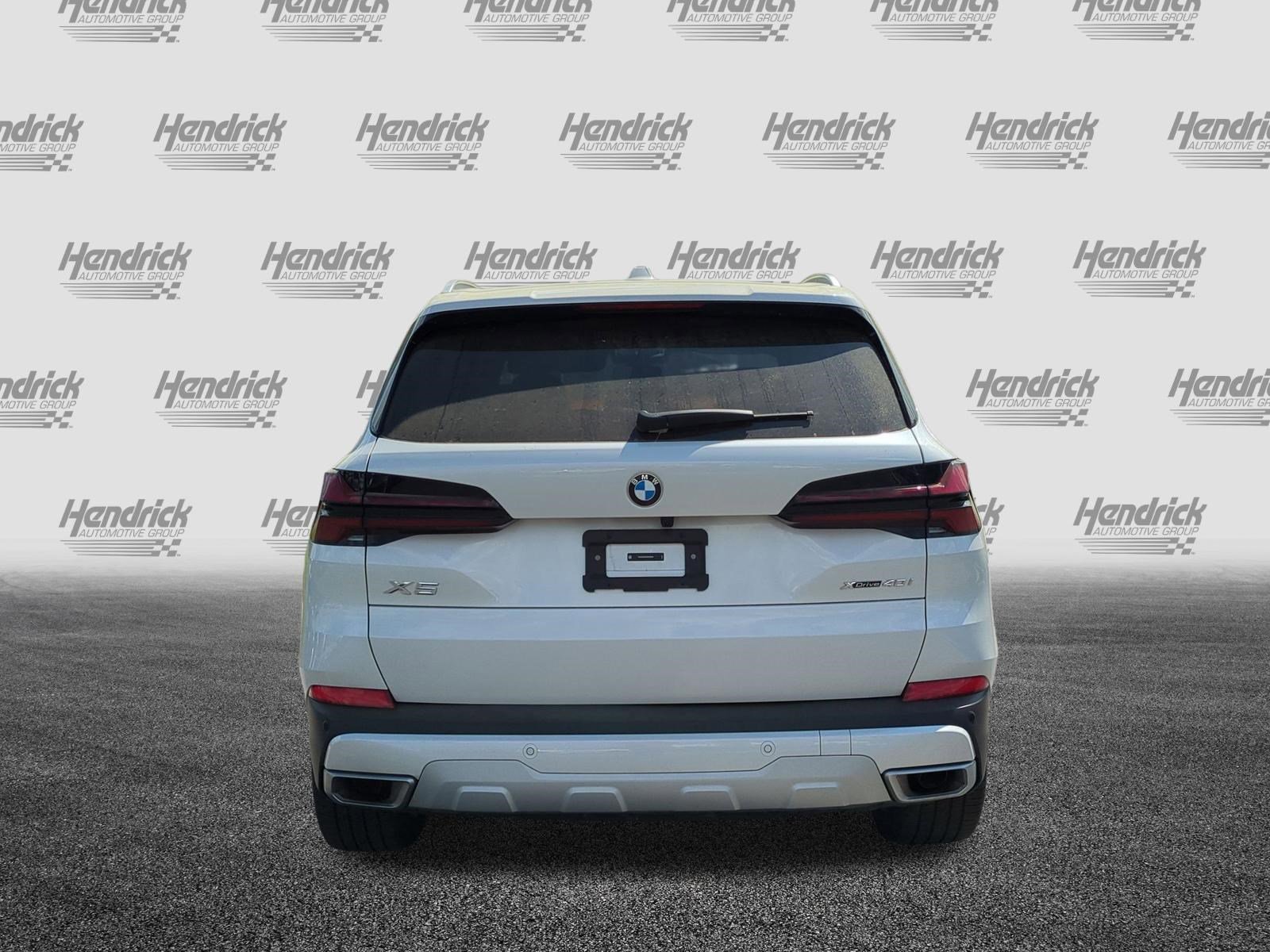 Certified 2025 BMW X5 xDrive40i w/ Executive Package image 9