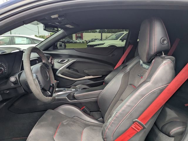Used 2018 Chevrolet Camaro ZL1 image 12