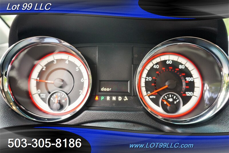 Used 2014 RAM C/V Tradesman w/ UConnect Hands-Free Group FWD image 19