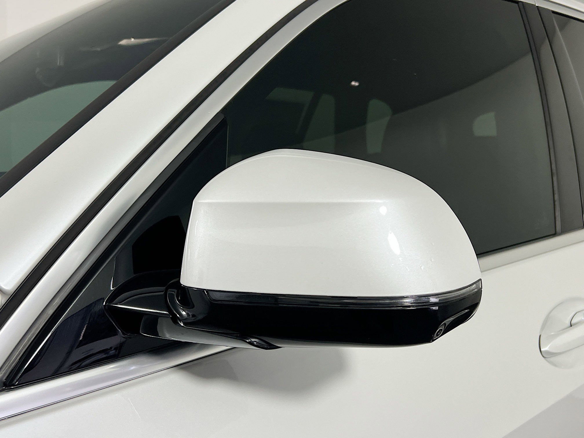 Used 2022 BMW X5 sDrive40i w/ Premium Package image 12