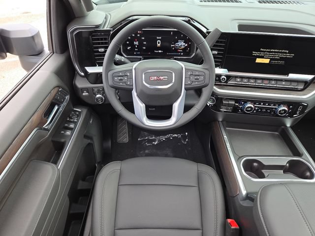 New 2026 GMC Sierra 3500 SLT w/ SLT Premium Package AWD/4WD image 3
