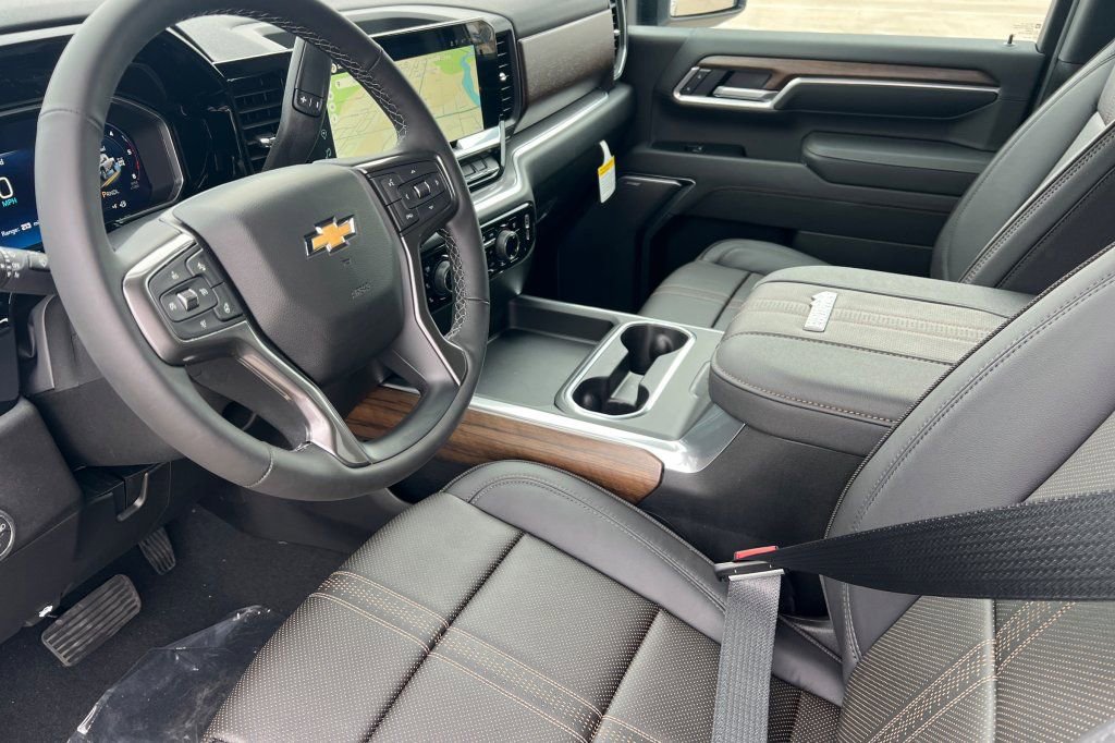 New 2026 Chevrolet Silverado 2500 High Country w/ High Country Premium Package image 7