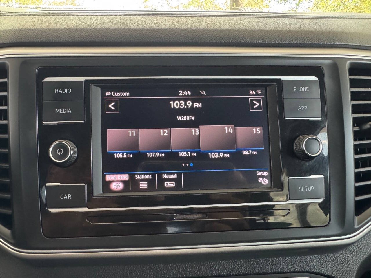 Used 2018 Volkswagen Atlas S AWD/4WD image 12