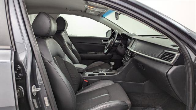 Used 2020 Kia Optima S image 19