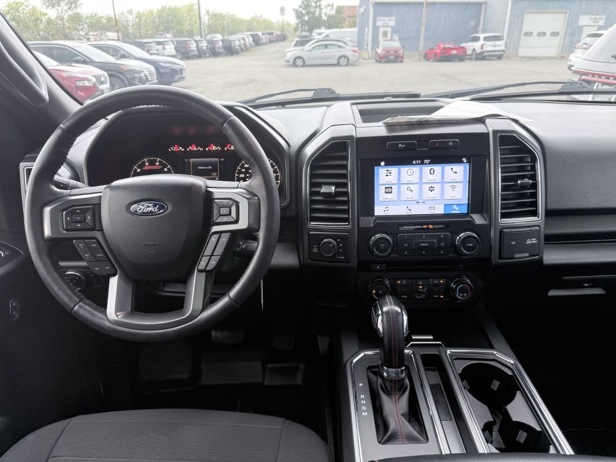 Used 2018 Ford F150 XLT w/ Equipment Group 302A Luxury AWD/4WD image 10