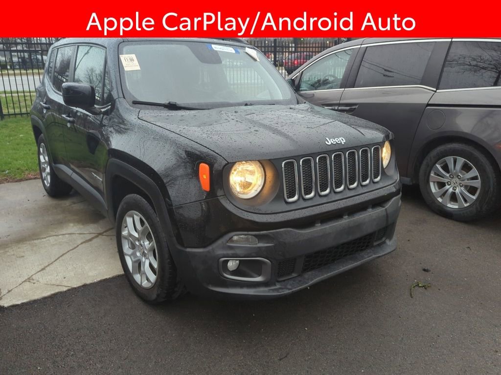 Used 2018 Jeep Renegade Latitude image 3