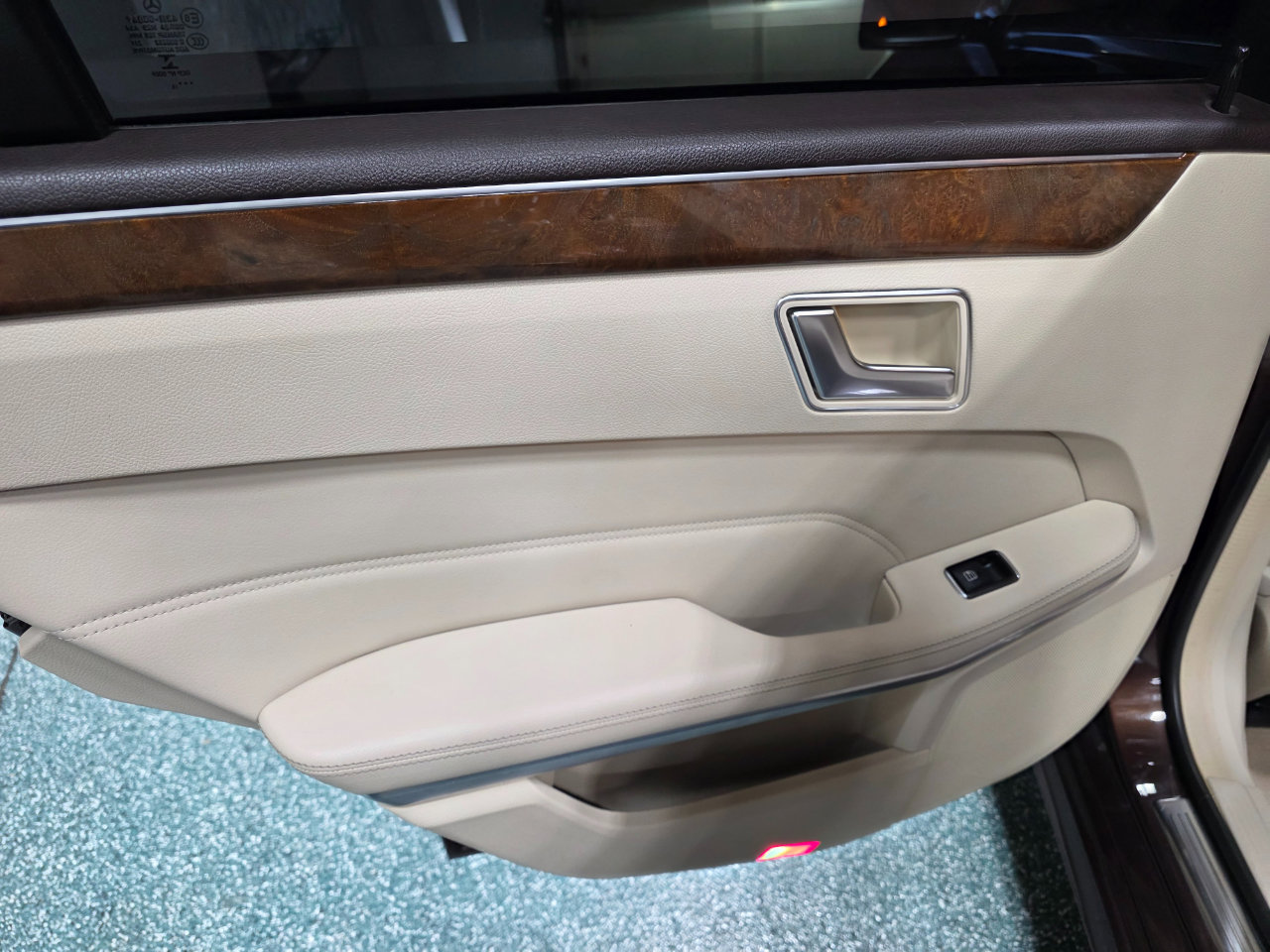 Used 2016 Mercedes-Benz E 350 4dr Sdn E 350 Sport RWD image 19