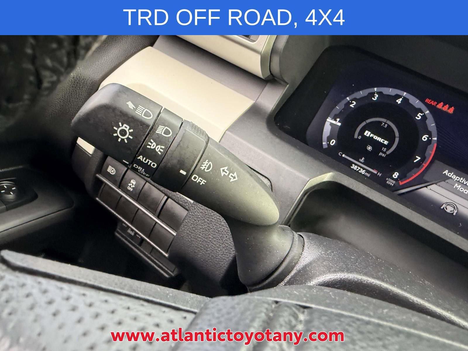 Certified 2024 Toyota Tacoma TRD Off-Road AWD/4WD image 27