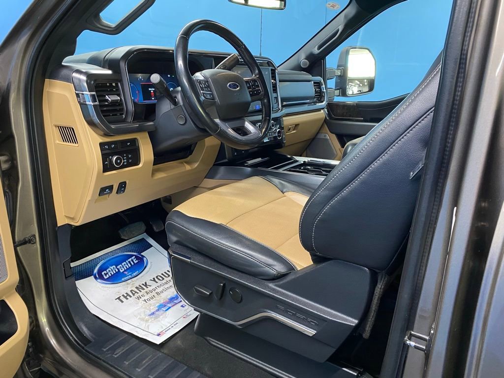 Used 2023 Ford F350 Lariat w/ Lariat Ultimate Package image 13
