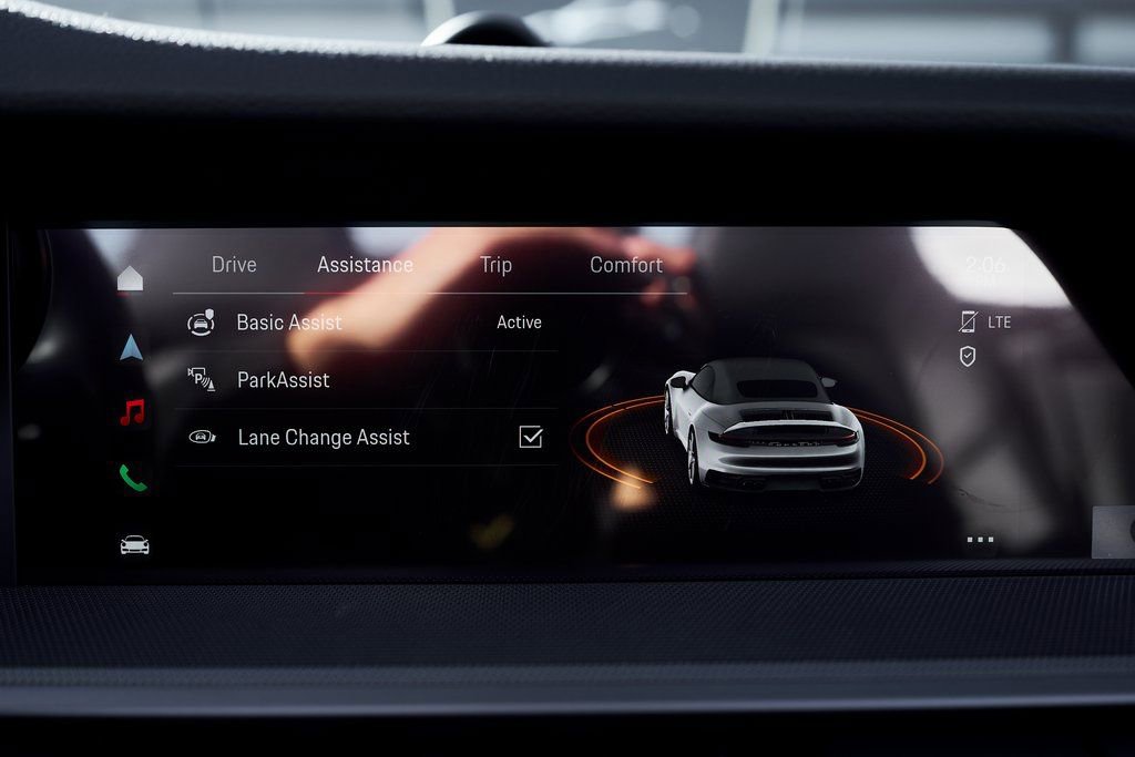 Used 2024 Porsche 911 Carrera 4S image 65