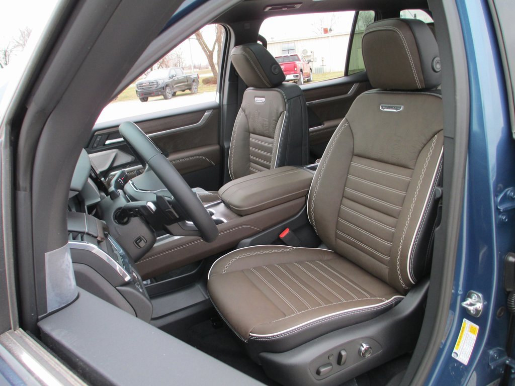 New 2026 GMC Acadia Denali Ultimate image 11