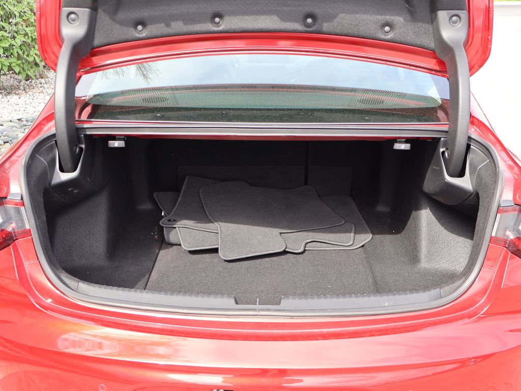 Used 2021 Acura TLX w/ Technology Package FWD image 10