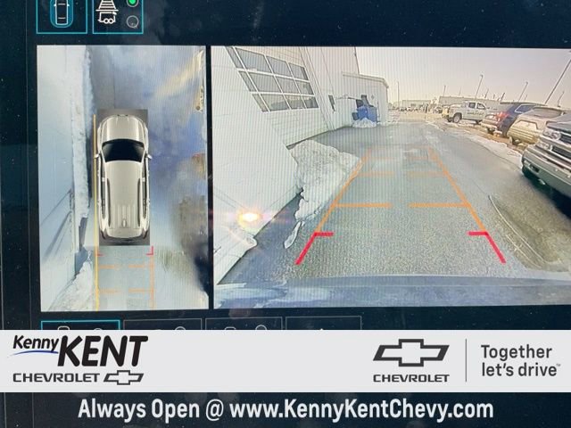 Used 2025 GMC Acadia Elevation image 6