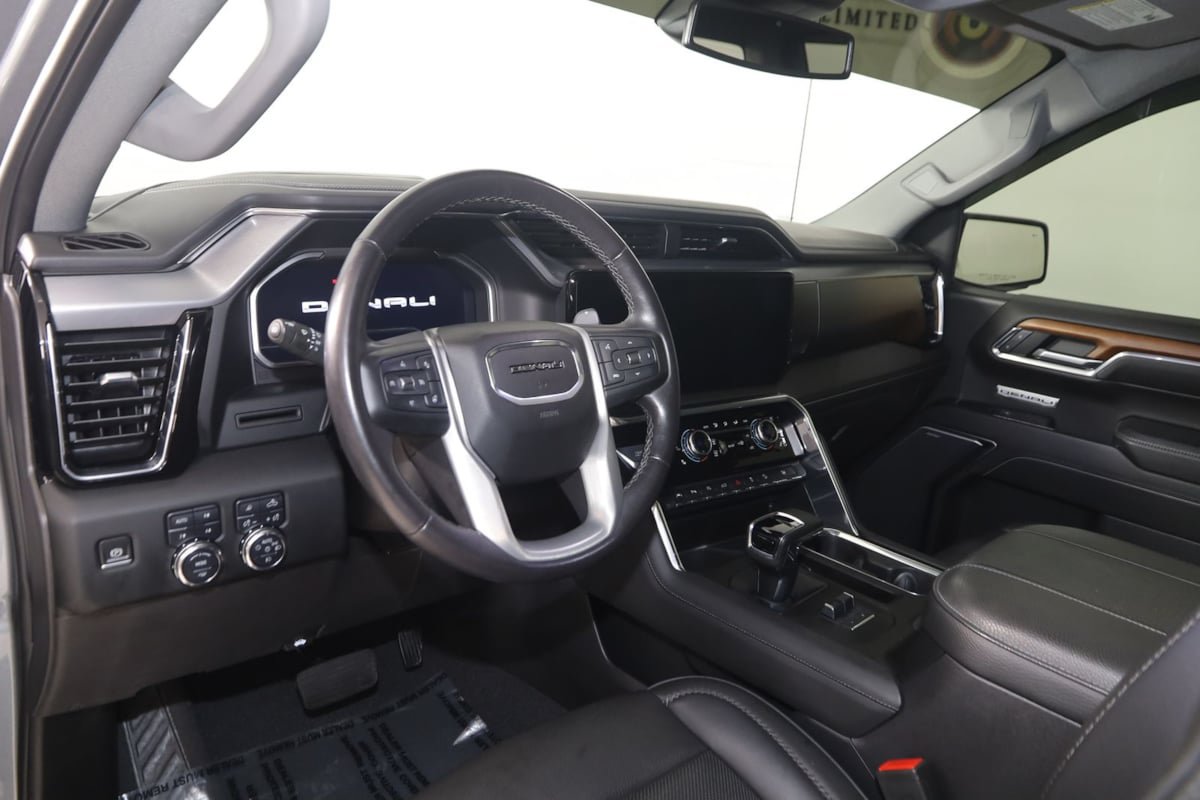 Used 2023 GMC Sierra 1500 Denali AWD/4WD image 28