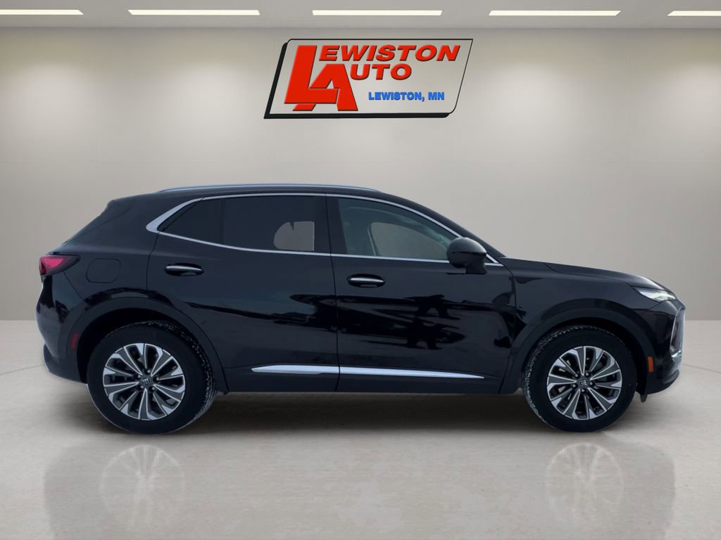 Certified 2025 Buick Envision Preferred image 6