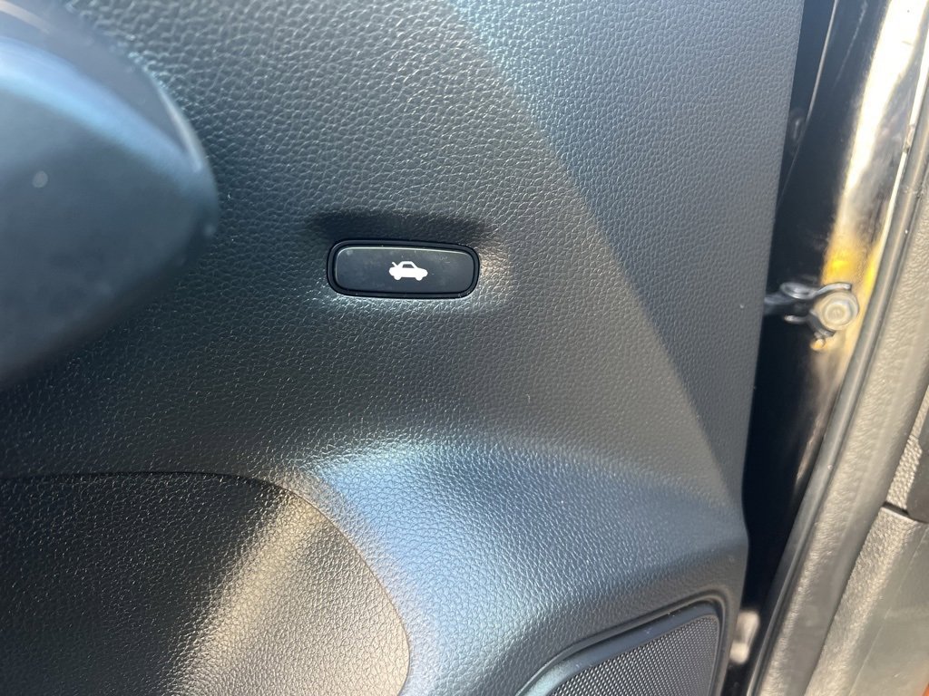 Used 2023 Honda Civic Sport image 20